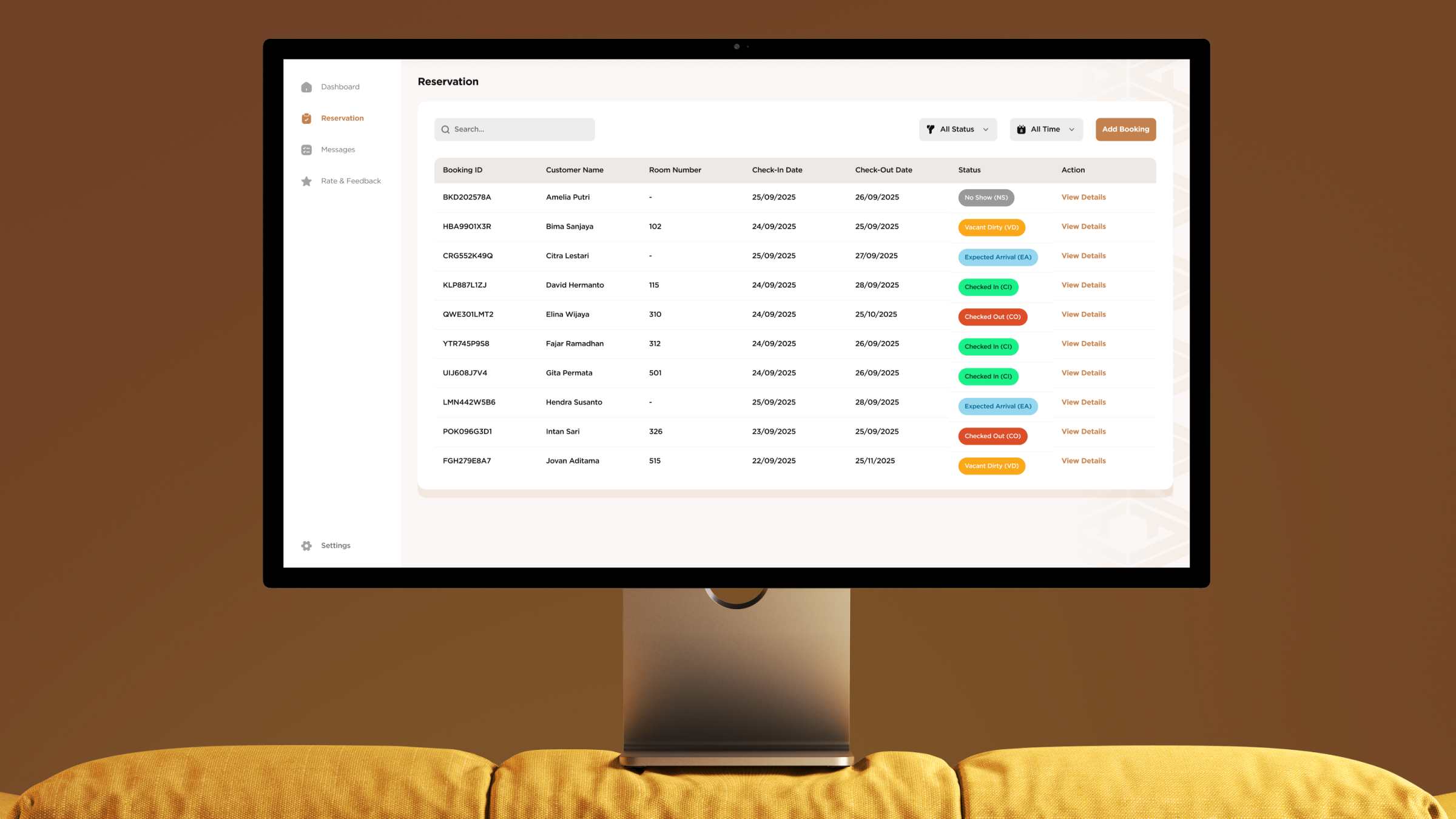 Receptionist Command Center, bookings and room status overview